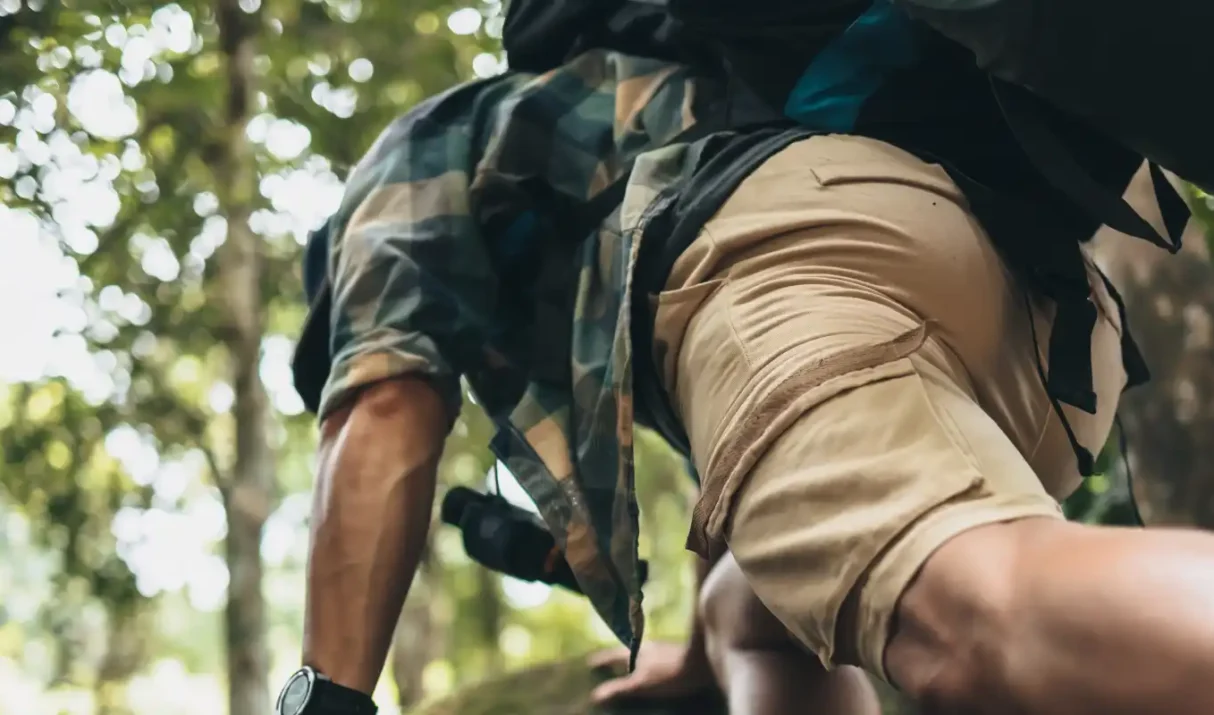 “ES UNA RESPONSABILIDAD EL  BUSHCRAFT Y SUPERVIVENCIA”.